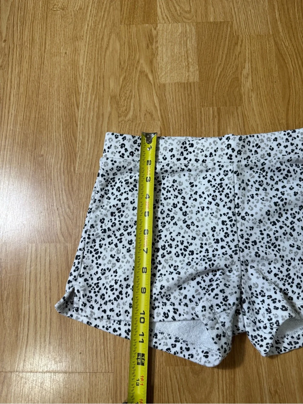 Lots of 4 Girls Shorts - 3 Old Navy - 1 Justice Active - Size 12/14
